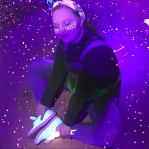 Meet your Posher, Brooke